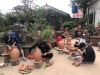 Sinh viên ngành nội thất khoa TDCN thực tập chuyên môn tại làng gốm truyền thống Phù Lãng, Quế Võ, Bắc Ninh